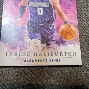 Tyrese Haliburton RC 60枚限定 Panini ルーキーカードの画像2