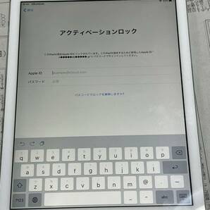 Apple iPad Air Wi-Fi シルバー 部品取り外し用 ジャンクの画像2