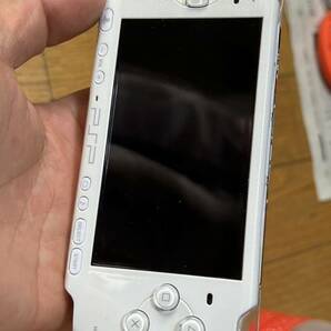 SONY ソニー PSP 3006 PSP 本体 動作品 バッテリーカバーなし アダプター付きの画像3