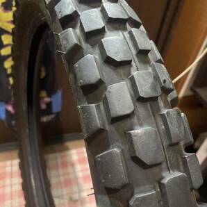 中古MCタイヤ IRC TRAILS GP-21 3.00-21 1419 A2994の画像3