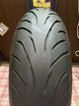 中古MCタイヤ BRIDGESTONE BATTLAX T31 180/55ZR17 ブリヂストン バトラックス スポーツツーリング 180 55 17 3818 A3027_画像1