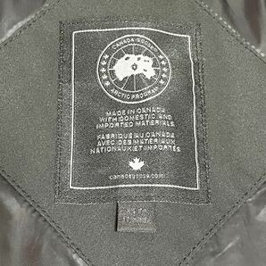 R-951 1円〜 美品 CANADA GOOSE カナダグース ダウンジャケット WYNDHAM ウィンダムパーカ 3833JM XSサイズ 黒 ブラックレーベル ファーの画像4