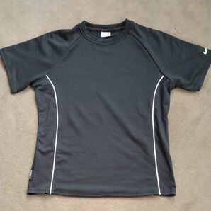 NIKE Tシャツ　womens'L