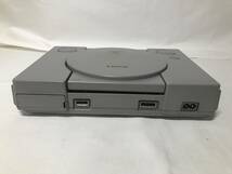 ■PLAYSTATION DUAL SHOCK SCPH-7000 ■箱あり ソフト4本付き ■プレイステーション_画像3