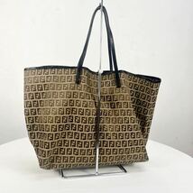 美品　FENDI フェンディ ズッカ柄 トートバッグ ハンドバッグ 鞄_画像4