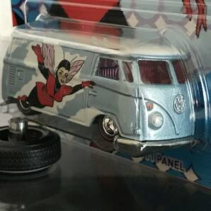 Hot Wheels POP CULTURE MARVEL VOLKSWAGEN T1 PANEL BUS COMBAT MEDIC ワーゲンバス コンバットメディック 2個セット ビートル DRAG BUSの画像3