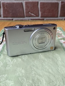 Panasonic LUMIX パナソニック ルミックス DMC-FX33 シルバー ジャンク