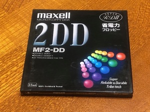 maxell* Hitachi mak cell *3.5 type * floppy disk *MF2-DD