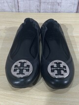 Tory Burch　トリーバーチ　フラットシューズ　パンプス　ゴールド　ブラック　24.5㎝相当　ブランド　レディース　靴　4212B_画像2