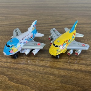 １円 全日空 ANA ポケモン 飛行機 おもちゃ ブリキの画像1