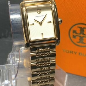 新品 TORY BURCH トリーバーチ 正規品 腕時計 アナログ腕時計 クオーツ レディース 女性 日常生活防水 ステンレス ゴールド プレゼントの画像3