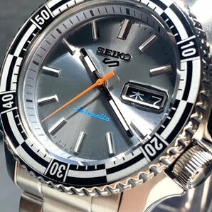 国内正規品 新品 腕時計 SEIKO セイコー SKX Sports Style レトロカラー コレクション セイコー5 スポーツ 自動巻き 防水 シルバー SBSA217の画像3