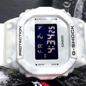 新品 CASIO カシオ 正規品 G-SHOCK ジーショック Gショック 腕時計 スノー カモフラージュ 多機能 デジタル ホワイト グレー DW-5600GC-7の画像4