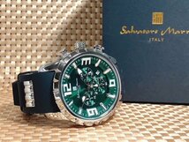 新品 Salvatore Marra サルバトーレマーラ 腕時計 正規品 クオーツ クロノグラフ 10気圧防水 カレンダー ラバーベルト グリーン ブラック_画像6