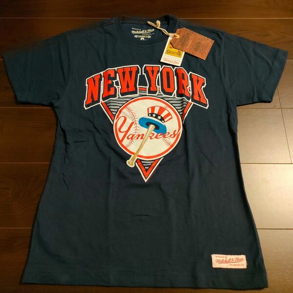 NEW YORK Yankees ヤンキース　Tシャツ　By Mitcell ＆ Ness　新品・未使用品