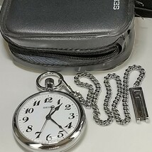 時計 懐中時計 鉄道時計 SEIKO QUARTZ 7C11-0010 ホワイト盤 純正チェーン 電池交換済 取説 ケース付_画像2