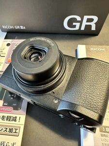 【極美品　2022.09新品購入】RICOH リコーGRIIIx 1円から