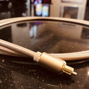 29 ten thousand sharpen .. was done sound quality light cable. . point optical digital cable 562 2m... crystal. like sound TOSLINK Opti karu cable light rectangle 