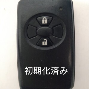 初期化済トヨタ純正スマートキー 2ボタンヴィッツ オーリス ルミオン 基盤番号271451-5841新品電池サービス③