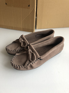 ミネトンカ MINNETONKA モカシンシューズ グレイ 22.5cm 2E