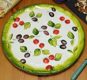 Art hand Auction Made in Italy Imported Goods Pizza Plate Round Olive Tomato Living Studio Direct Import 32cm Bassano Dinner Plate Hand Painted BRE-1470-32T, plate, dish, platter, platter, Single item