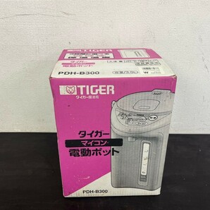 未使用品 TIGER タイガー魔法瓶 マイコン 電動ポット PDH-B300 W 容量3.0L 電気 ポットの画像3