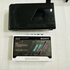 SONY WALKMAN Sony cassette Walkman WM-F501 radio cassette player playback only electrification not yet verification [ Junk ]