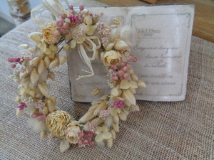 **...** small stamp .. pink pepper Berry # dry flower Mini lease 