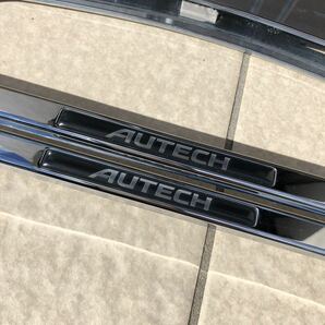 【NISSAN】日産 純正オーテック AUTECH メッキ ナンバーフレーム 前後２枚セットの画像1