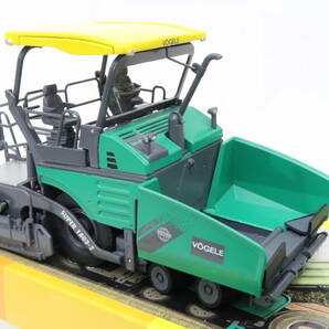 VOGELE SUPER 1803-2 Wheeled Paver ロードローラー? 作業車 箱付 1/50 コナレの画像4