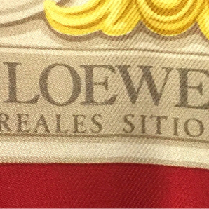 ロエベ 大判 スカーフ 総柄 英字ロゴ 品質表示タグ有り シルク 100% サイズ約85×87cm レッド LOEWE QR043-222の画像7