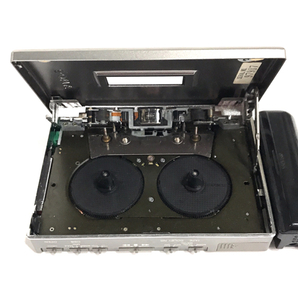 SONY ソニー WM-607 WALKMAN ポータブルカセットプレーヤー オーディオ機器 通電確認済の画像4