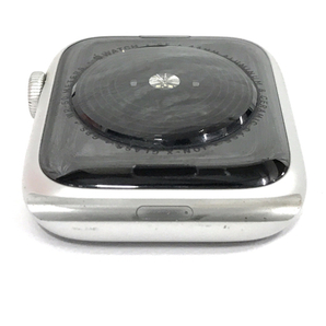 1円 Apple Watch SE 44mm GPSモデル MKQ43J/A A2352 シルバー スマートウォッチの画像2