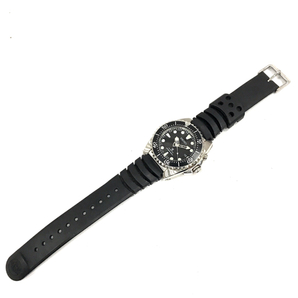 セイコー キネティック ダイバーズ デイト 腕時計 メンズ ブラック文字盤 5M62-0BL0 未稼働品 SEIKO QR044-9の画像6