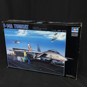 1円 未組立 TRUMPETER 03201 1/32 F-14A TOMCAT プラモデル 外箱付き トランペッター アメリカ海軍 トムキャットの画像1