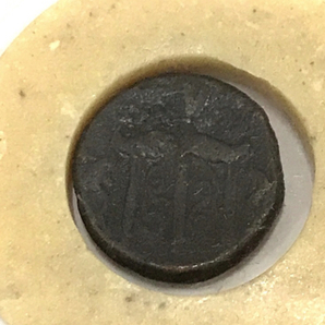 1円 オリュンポス山の古代のコイン ポセイドン 他 ペガソス 含 古銭 保存ケース付き 計2点 セット A11488の画像3