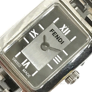 フェンディ クォーツ 腕時計 スクエアフェイス レディース 未稼働品 付属品あり ファッション小物 FENDI