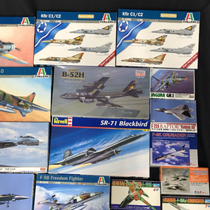 プラッツ 1/72スケール 航空自衛隊 主力戦闘機 F-15J イーグル 他 B-1Bランサー J35ドラケン等 プラモデル 24点セットの画像3