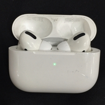 1円 Apple AirPods Pro MWP22J/A A2190 A2083 A2084 ワイヤレスイヤホン オーディオ機器 通電動作確認済_画像4