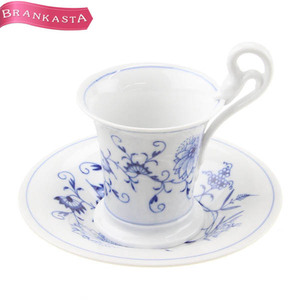 【美品・定価8.8万】Meissen/マイセン ブルーオニオン ロングカップ＆ソーサー 食器 ブランド 贈り物 白 青 [NEW]★62DB03