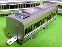 美品●プラレール JR西日本★２２５系 直流近郊形電車★新快速 ２２５系 サウンド仕様 簡易清掃 整備点検 音出し及び正常走行確認済◎_画像4