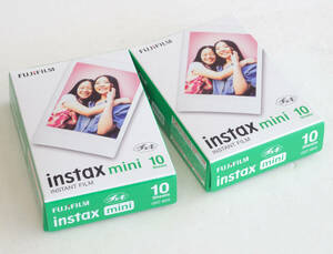 クリックポスト送料185円 富士フイルム チェキフィルム instax mini film 10枚入りｘ2個（1Px2=20枚） 期限2025年12月 インスタックスミニ