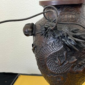 s 古銅製 金工師 米田秀保 造 花瓶 龍盛上 雲龍 玉 盛上 蝋型鋳銅 高岡銅器 重量4㎏ 台座付きの画像5