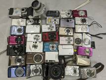 【 動作未確認 大量まとめて 】デジタルカメラ 約33点 セット SONY PENTAX Canon Minolta CASIO Nikon OLYMPUS 等 デジカメ 多数（宮98）_画像1