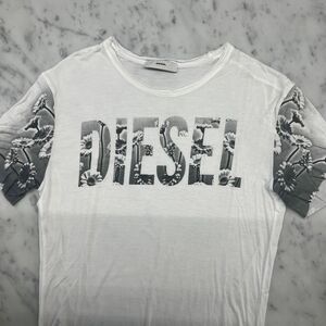 DIESEL ディーゼル　 Tシャツ プリント　ロゴ ホワイト 白 半袖　袖切り落とし　写真の確認