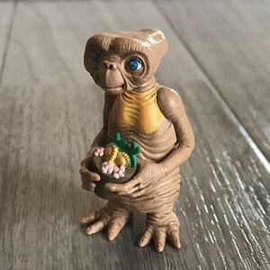 E.T. 名場面コレクション　E.T.と鉢植え