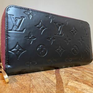 1円美品 LOUIS VUITTON ルイヴィトン ヴェルニ　モノグラム 正規品 コンパクト　財布 ボタン良好 ジッピーウォレット シリアルあり