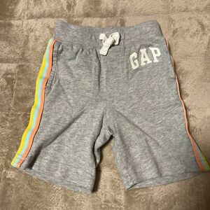 baby gapハーフパンツ