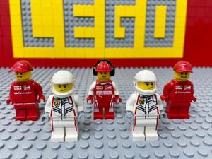 * Ferrari * Lego Mini fig Driver pito Crew doll Racer F1 C40821