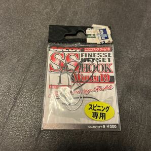 送料84円 デコイ フィネスオフセット ワーム19 1 DECOY オフセットフック SS FINESSE OFFSET 7本の画像1